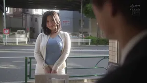 Chồng yếu không làm lên đỉnh, bà xã lên mạng tìm trai trẻ xoạc khỏe