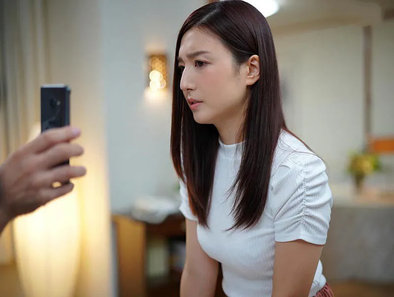 Bà xã lén lút bị ông chồng bắt quả tang và cái kết jav