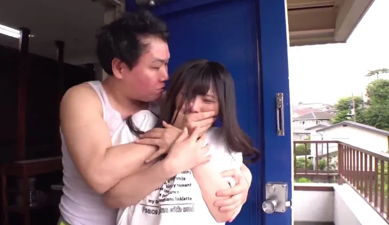 Tình đầu của tôi đã bị gã nhà bên địt tơi tả